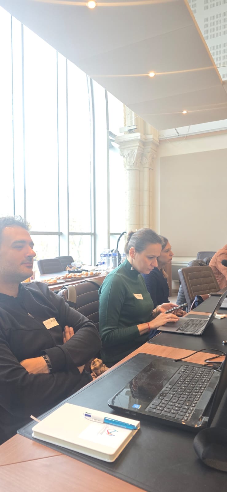 b2cfb56d 176d 46a1 9ccc d74ad1001a99